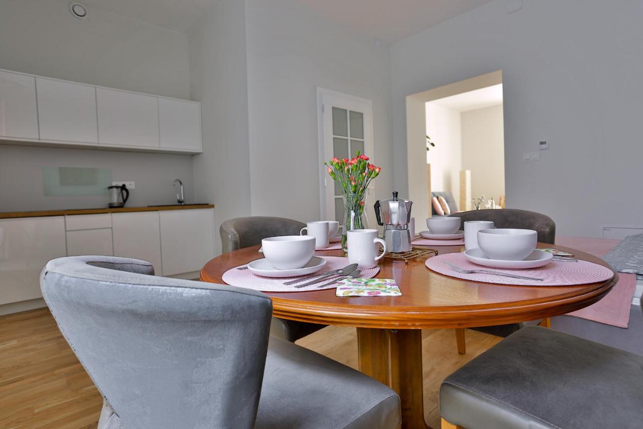 Art Palace Apartments Krasków Dış mekan fotoğraf
