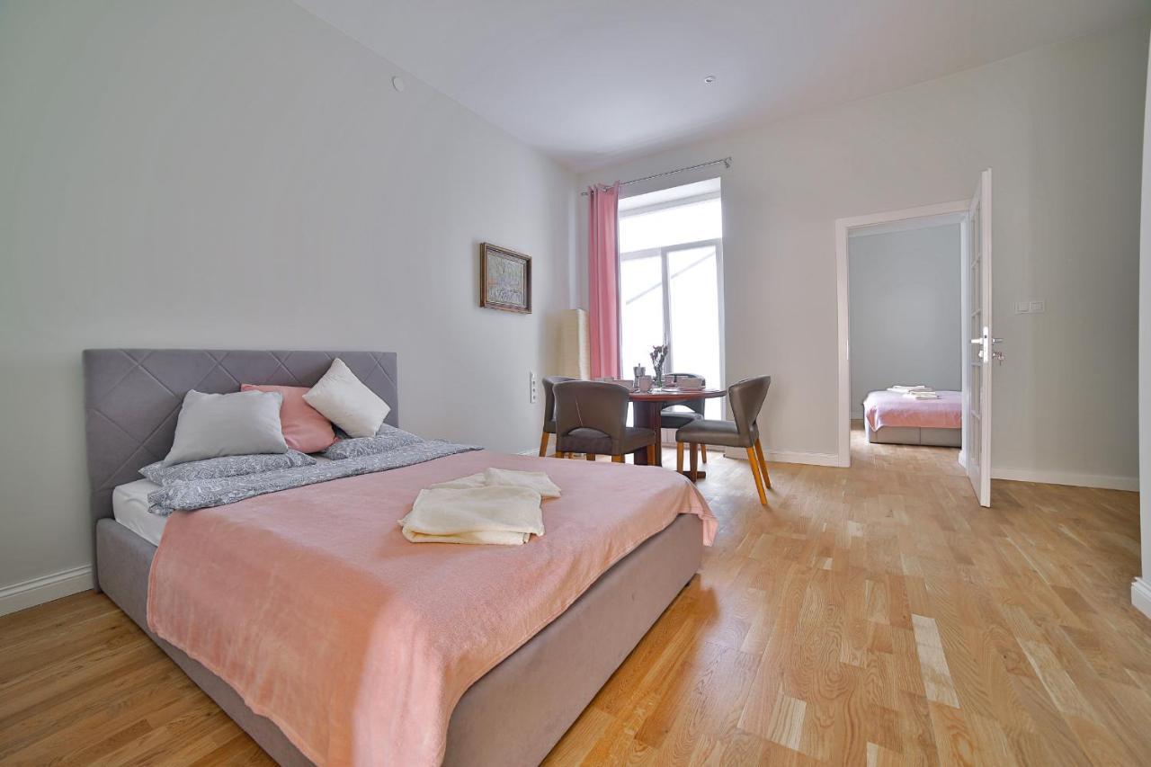 Art Palace Apartments Krasków Dış mekan fotoğraf