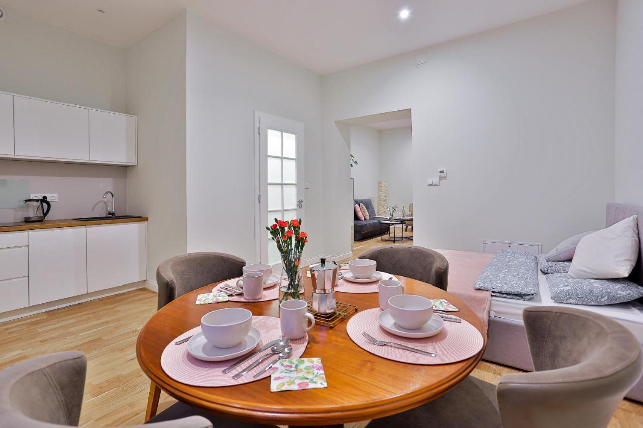 Art Palace Apartments Krasków Dış mekan fotoğraf